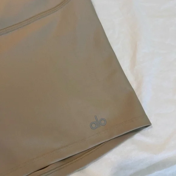 ALO Yoga Bra and Shorts Set in Beige - Picture 2 of 7